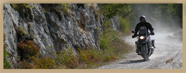 BMW 1200 GS staubt